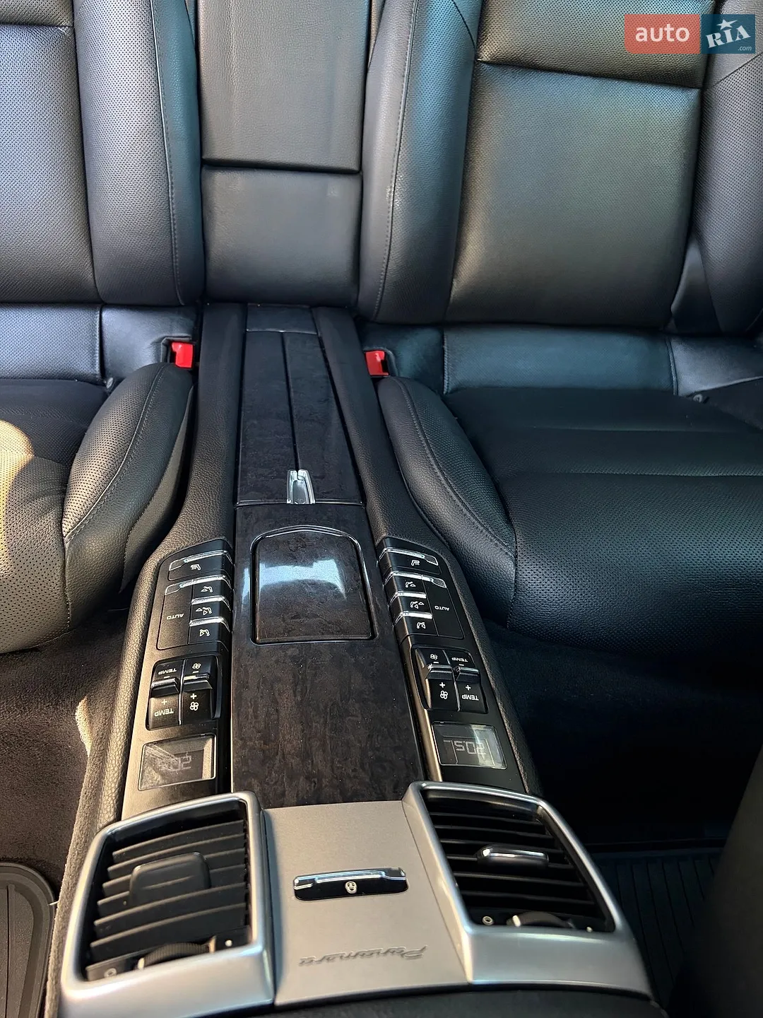 2015 Porsche Panamera - мініатюра 44