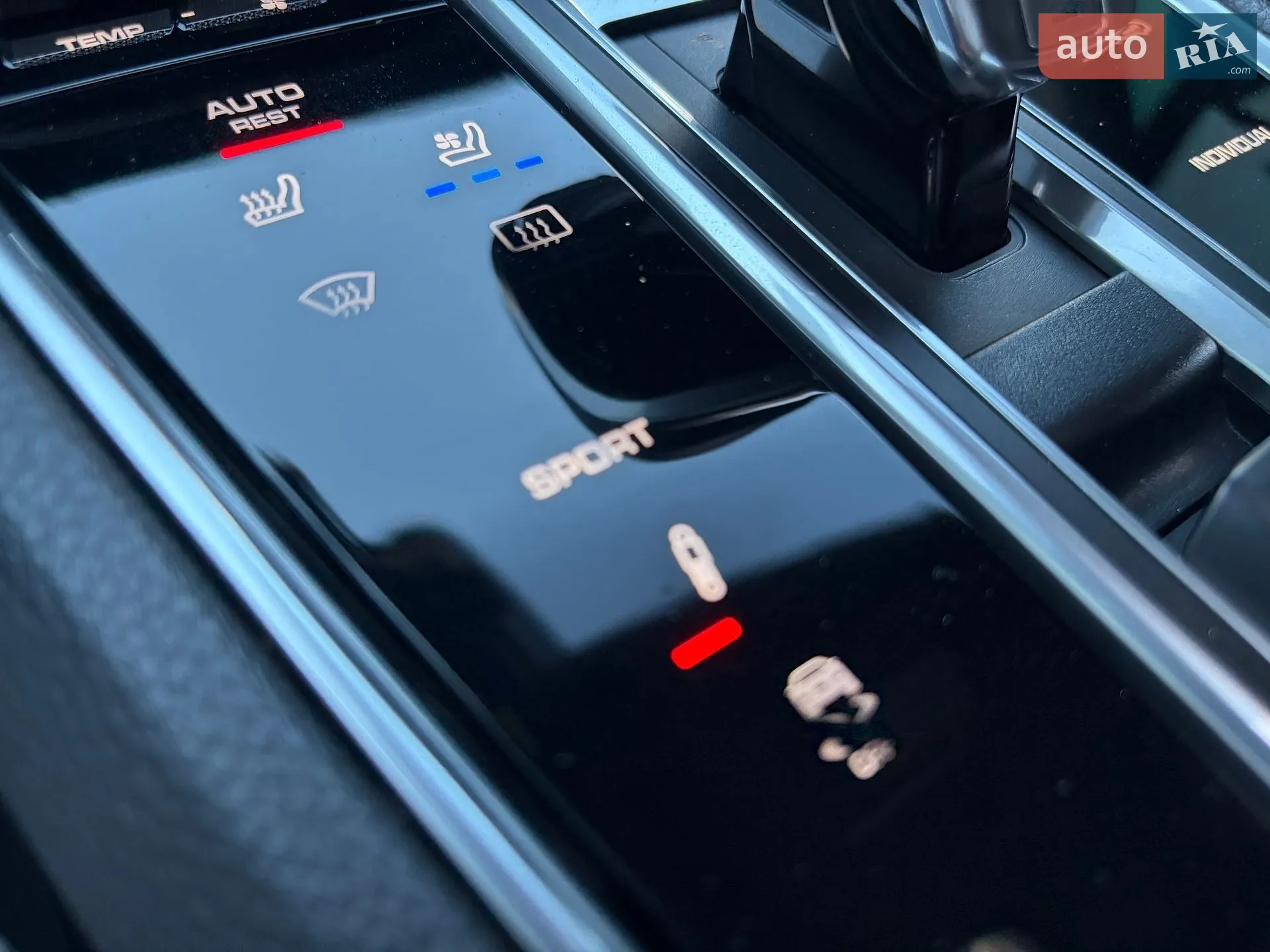 2017 Porsche Panamera - мініатюра 93