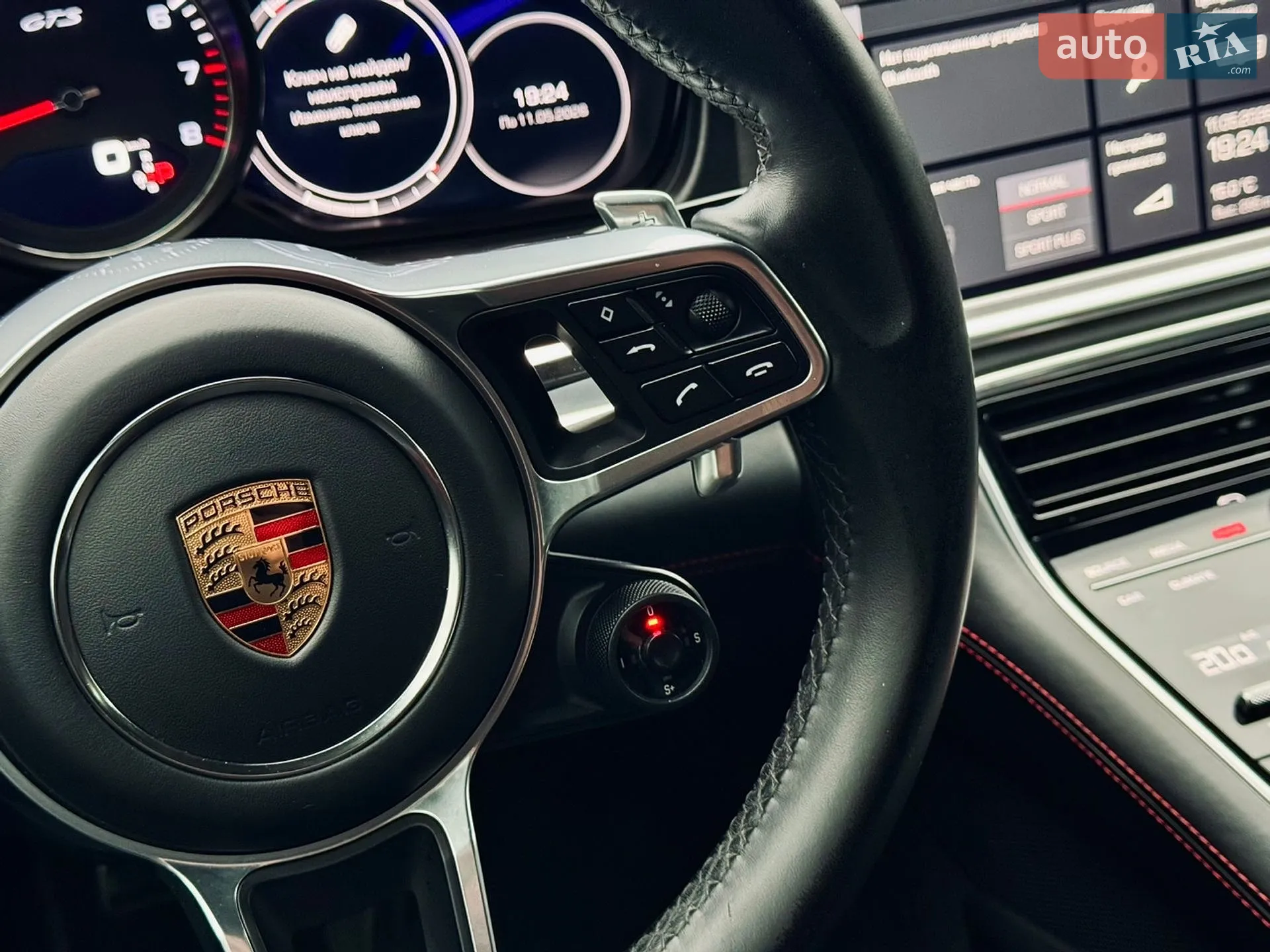 2018 Porsche Panamera - мініатюра 37