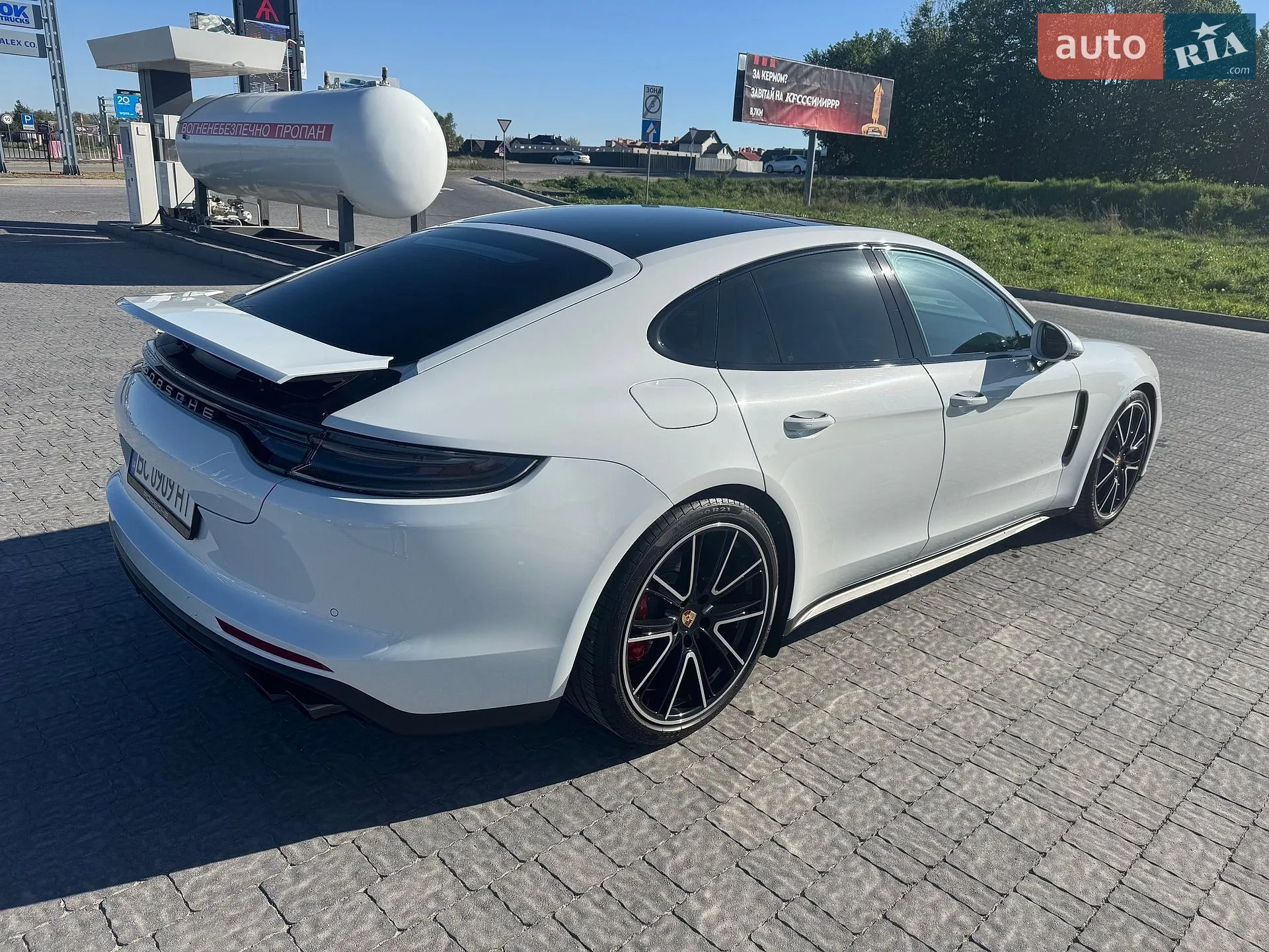 2023 Porsche Panamera - мініатюра 3