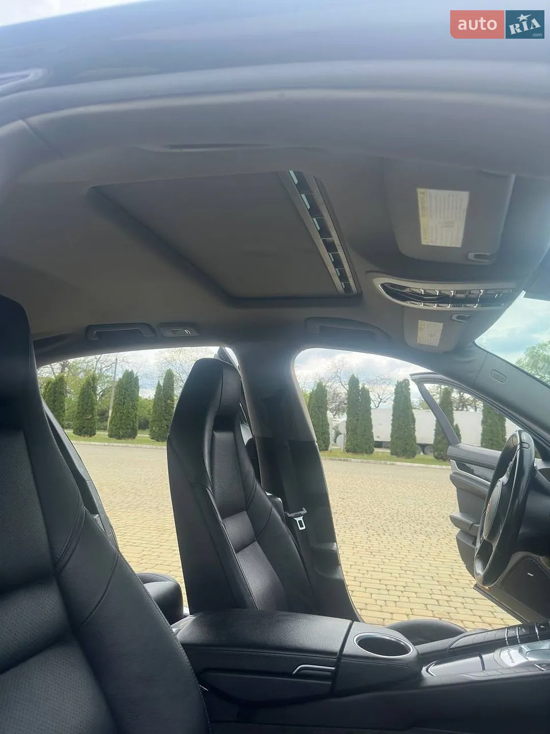 2015 Porsche Panamera - мініатюра 9