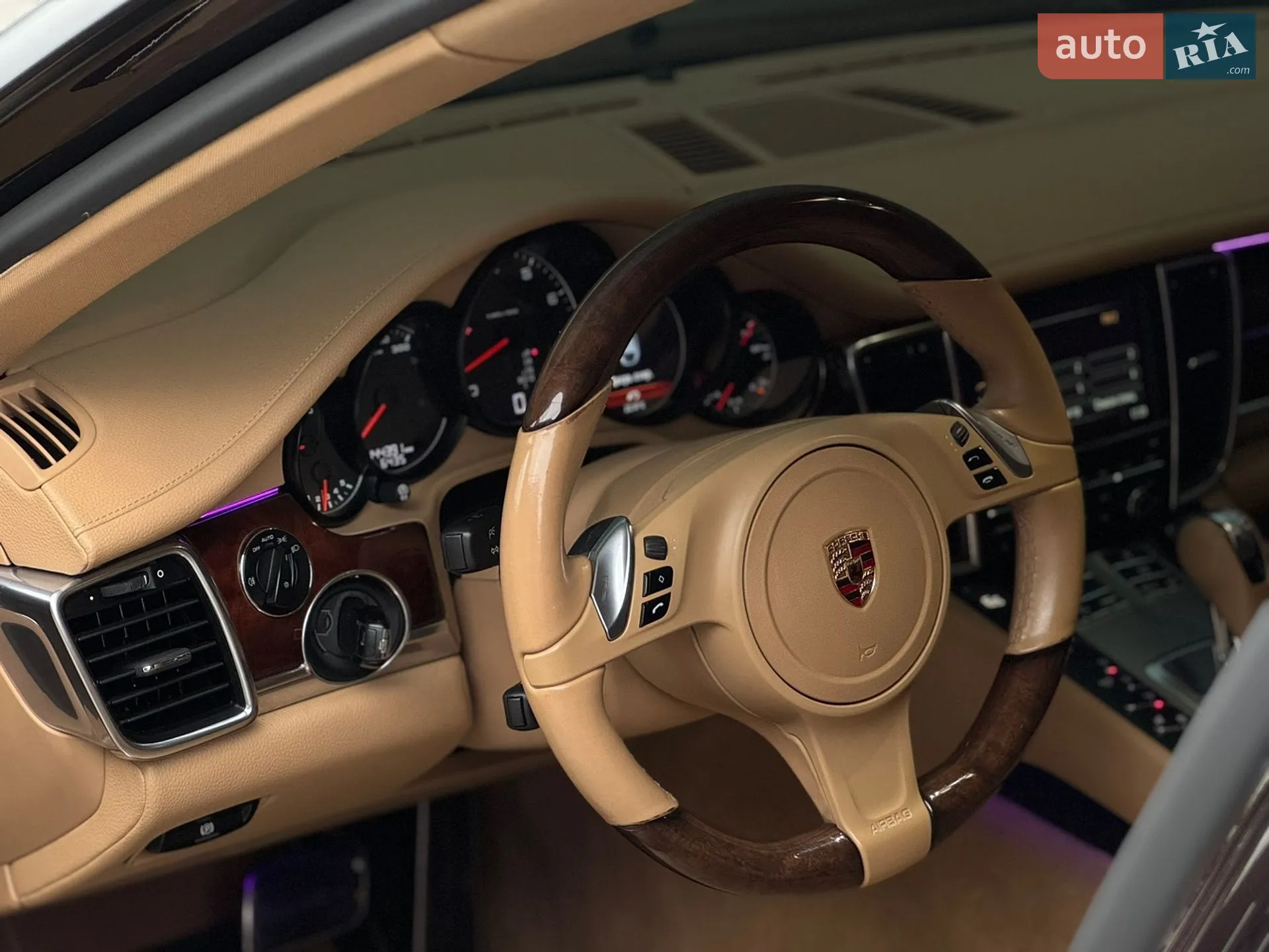 2012 Porsche Panamera - мініатюра 10
