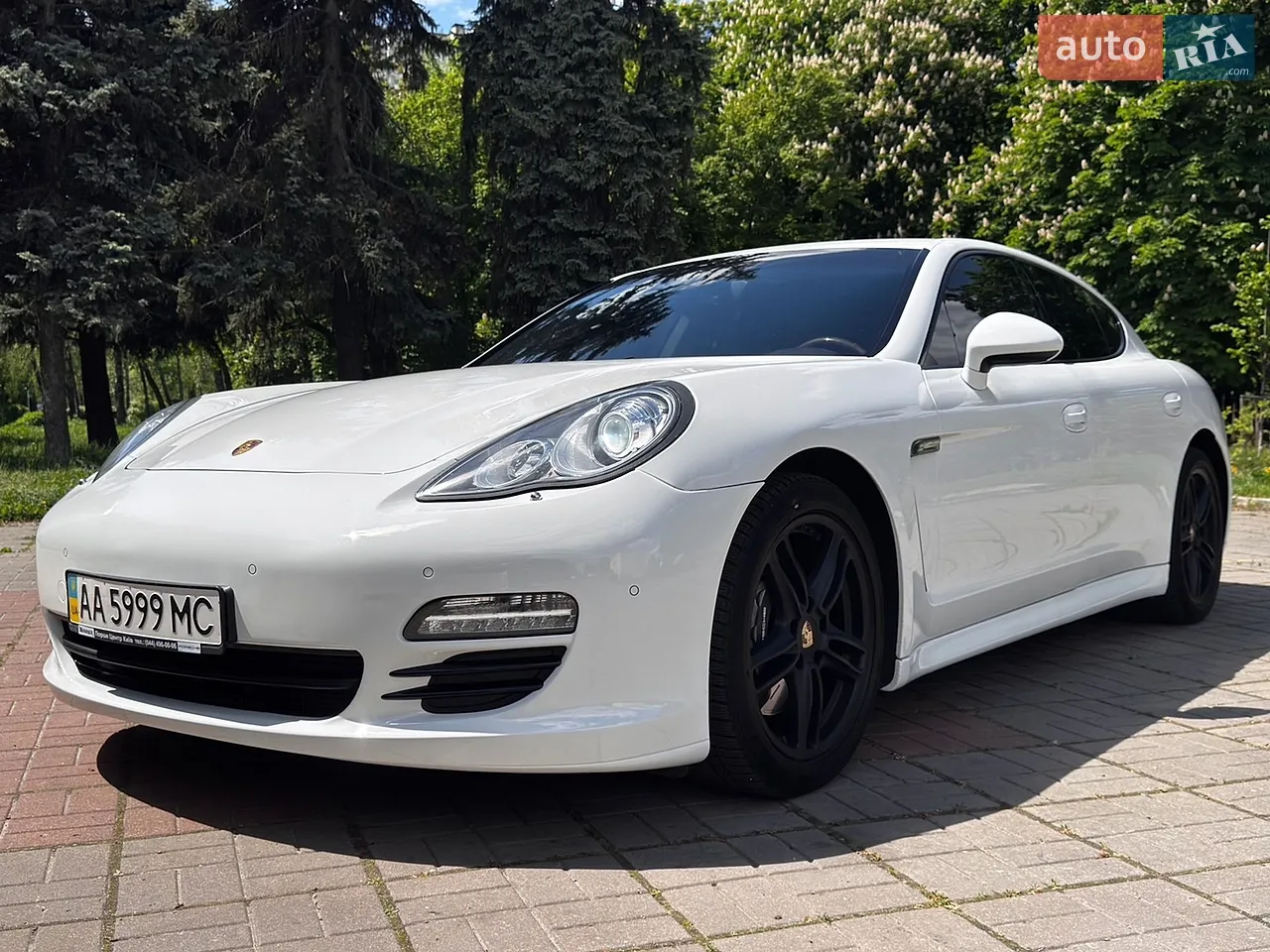 2011 Porsche Panamera - мініатюра 17