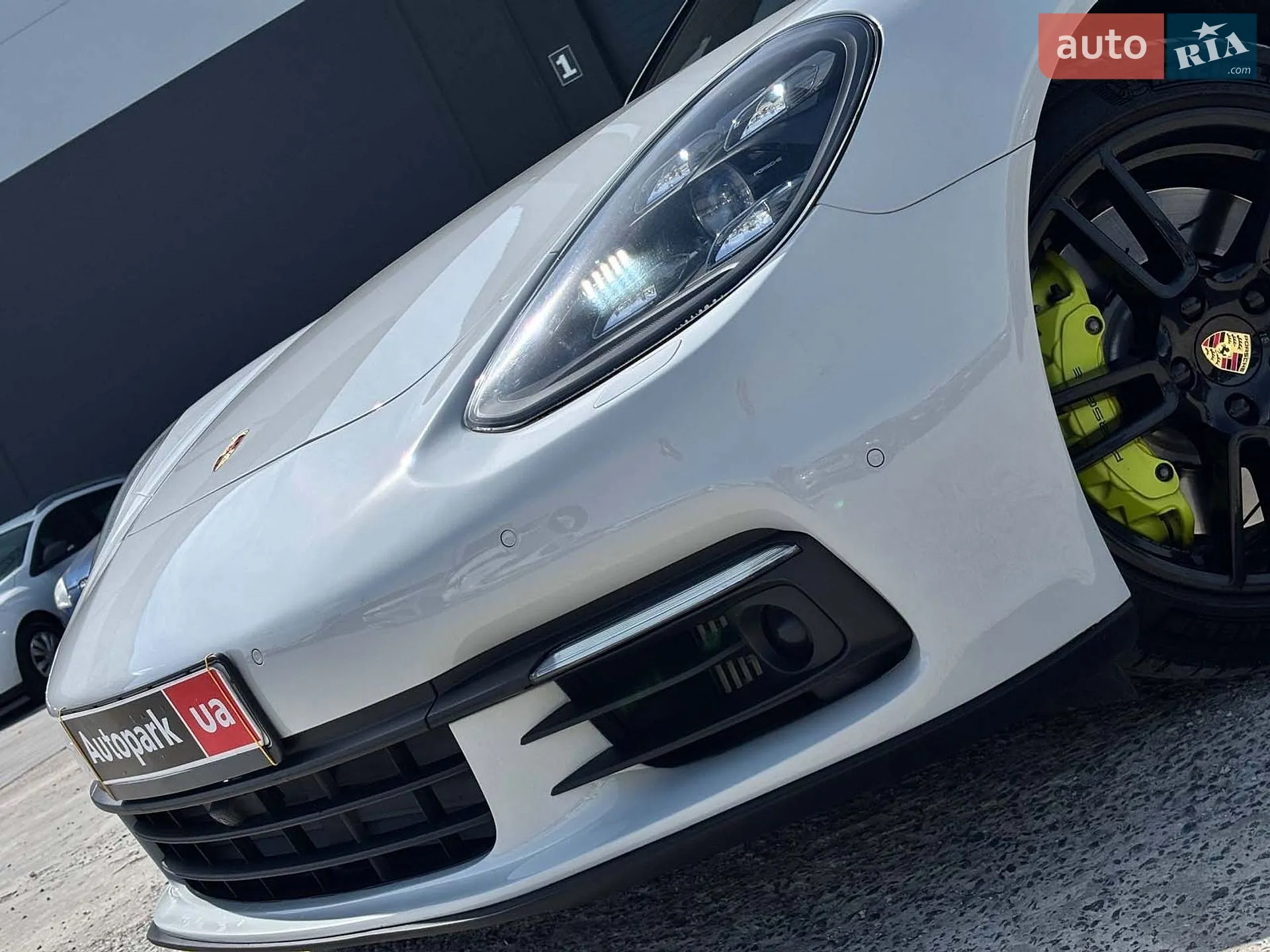 2017 Porsche Panamera - мініатюра 7