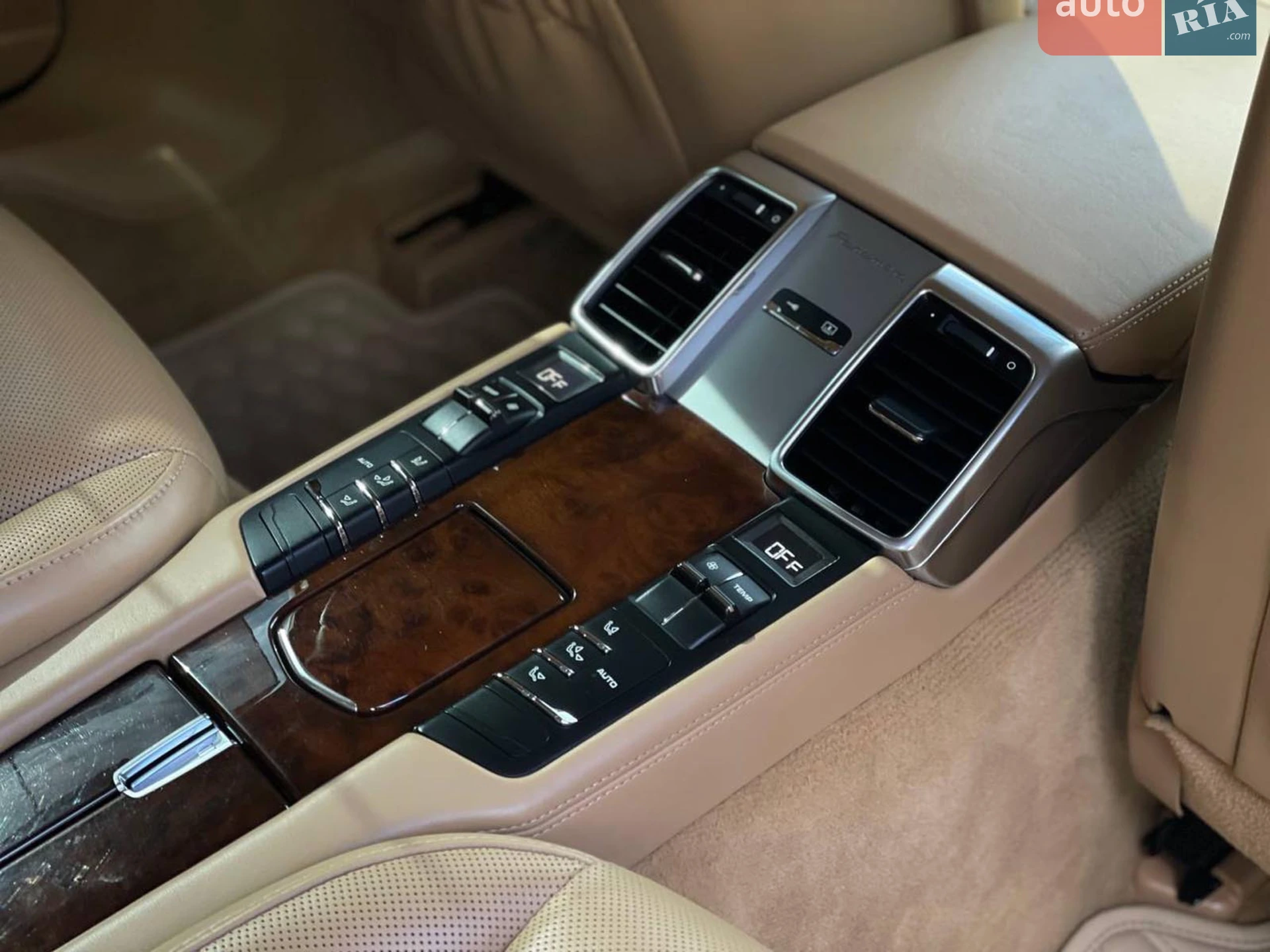 2011 Porsche Panamera - мініатюра 13