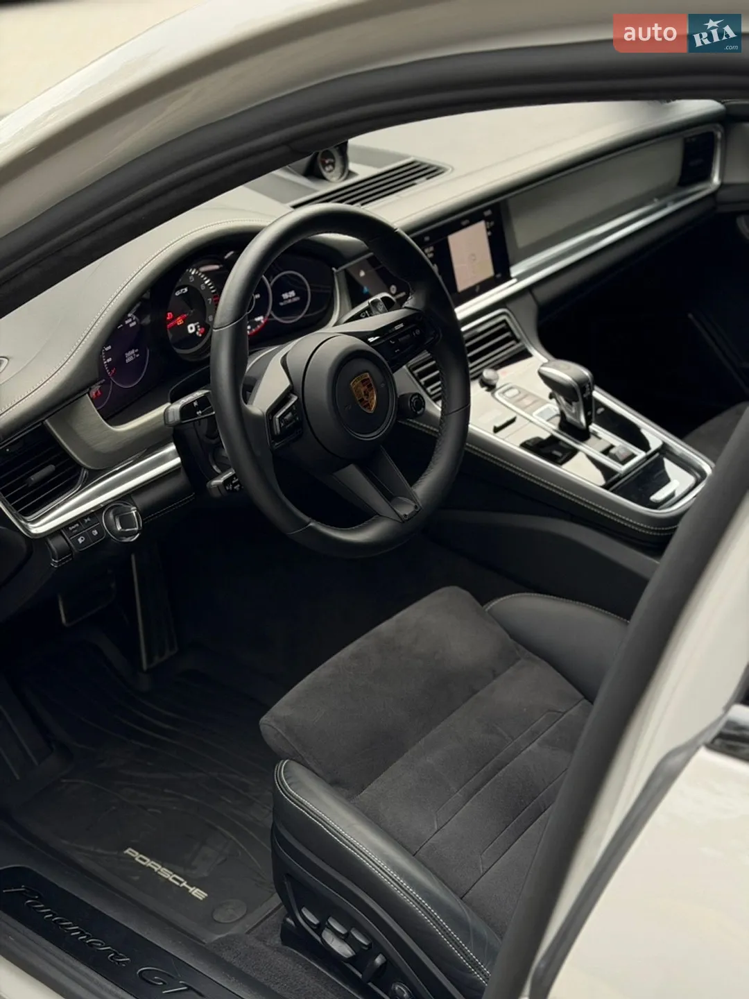 2022 Porsche Panamera - мініатюра 16