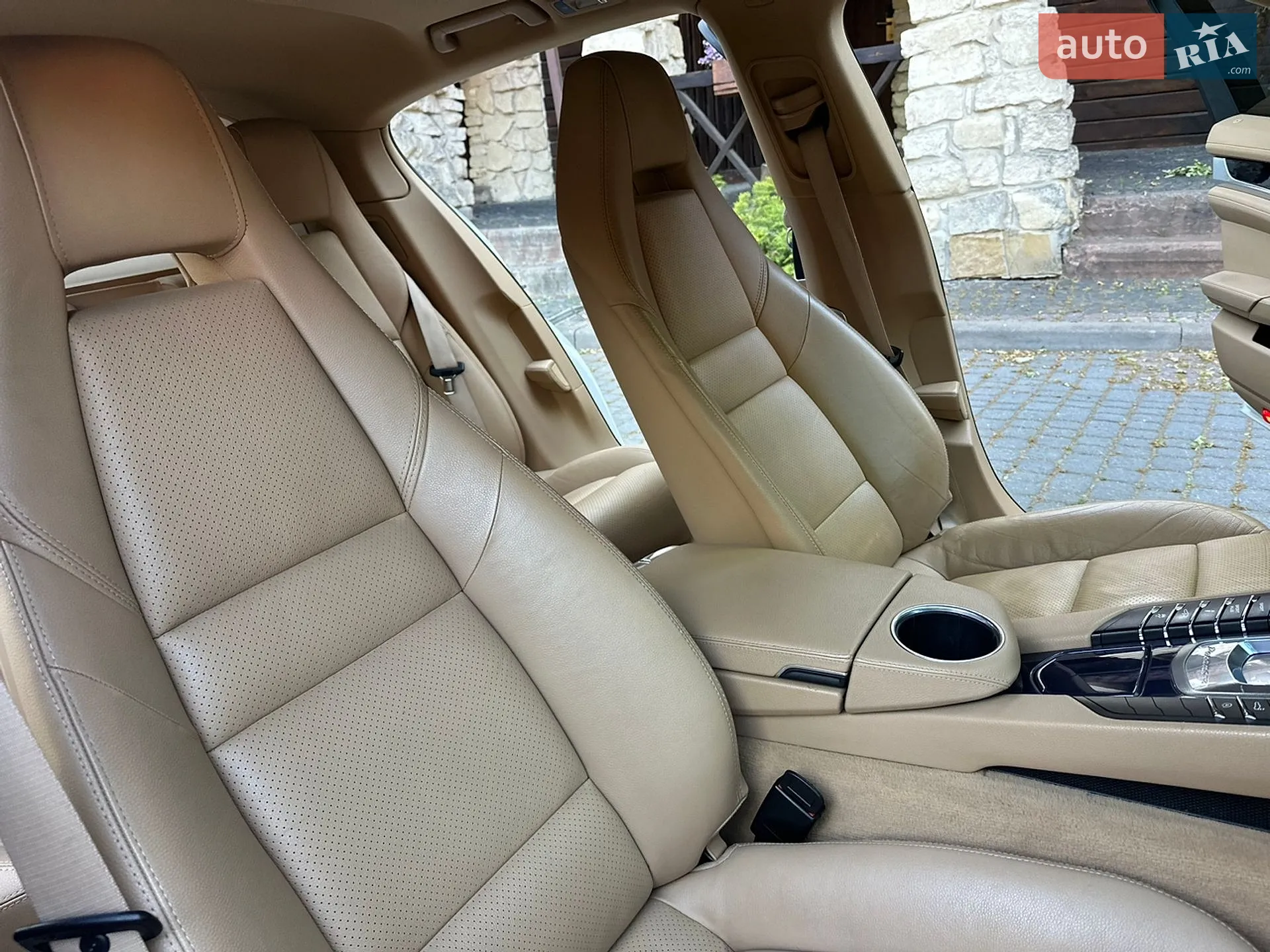 2010 Porsche Panamera - мініатюра 27