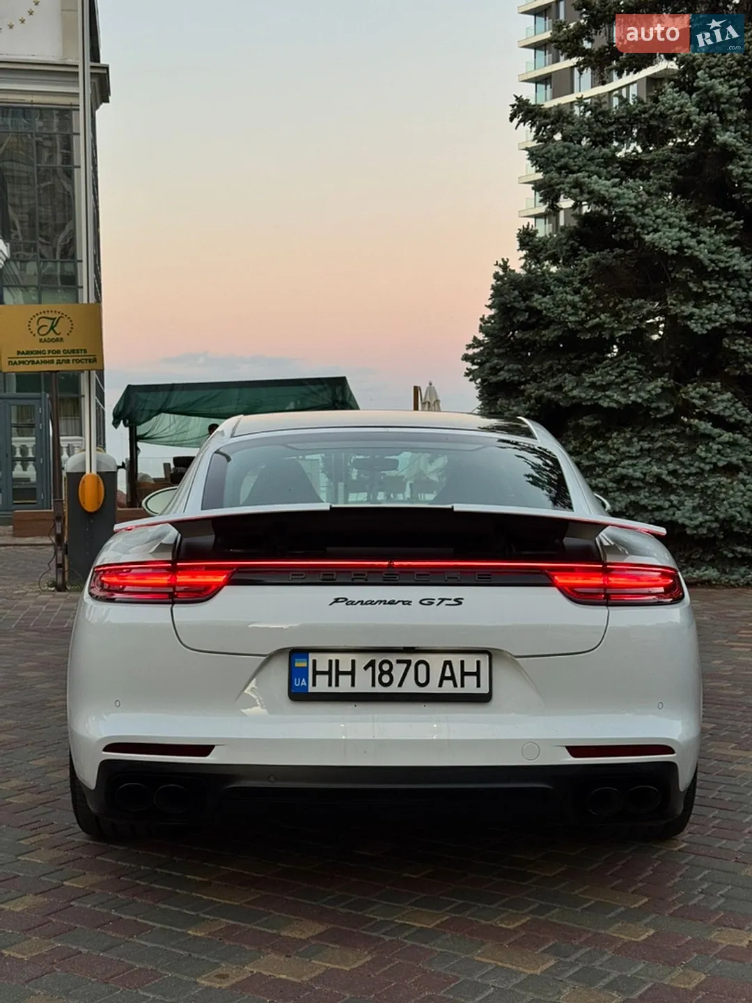 2019 Porsche Panamera - мініатюра 24