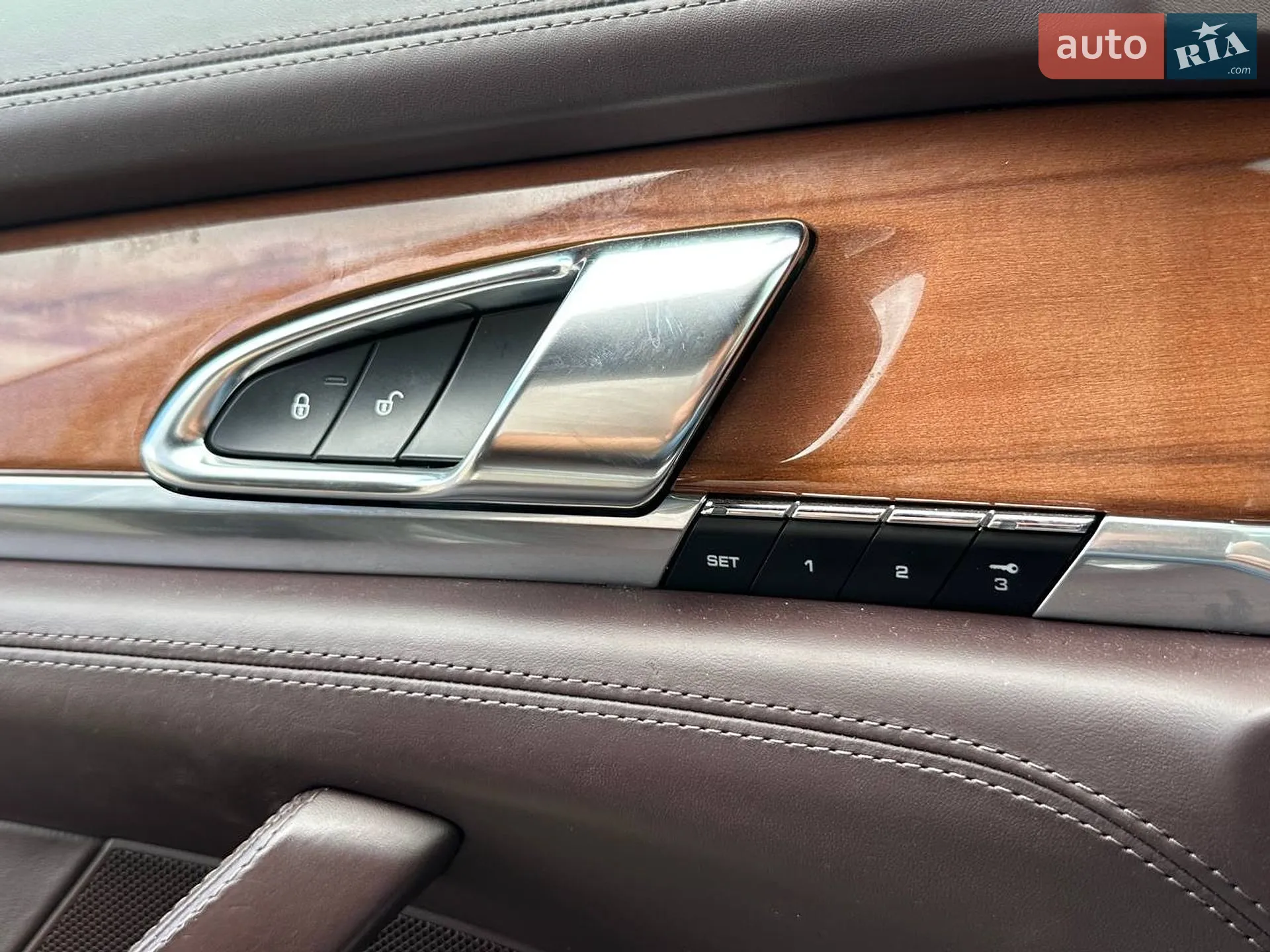 2013 Porsche Panamera - мініатюра 24