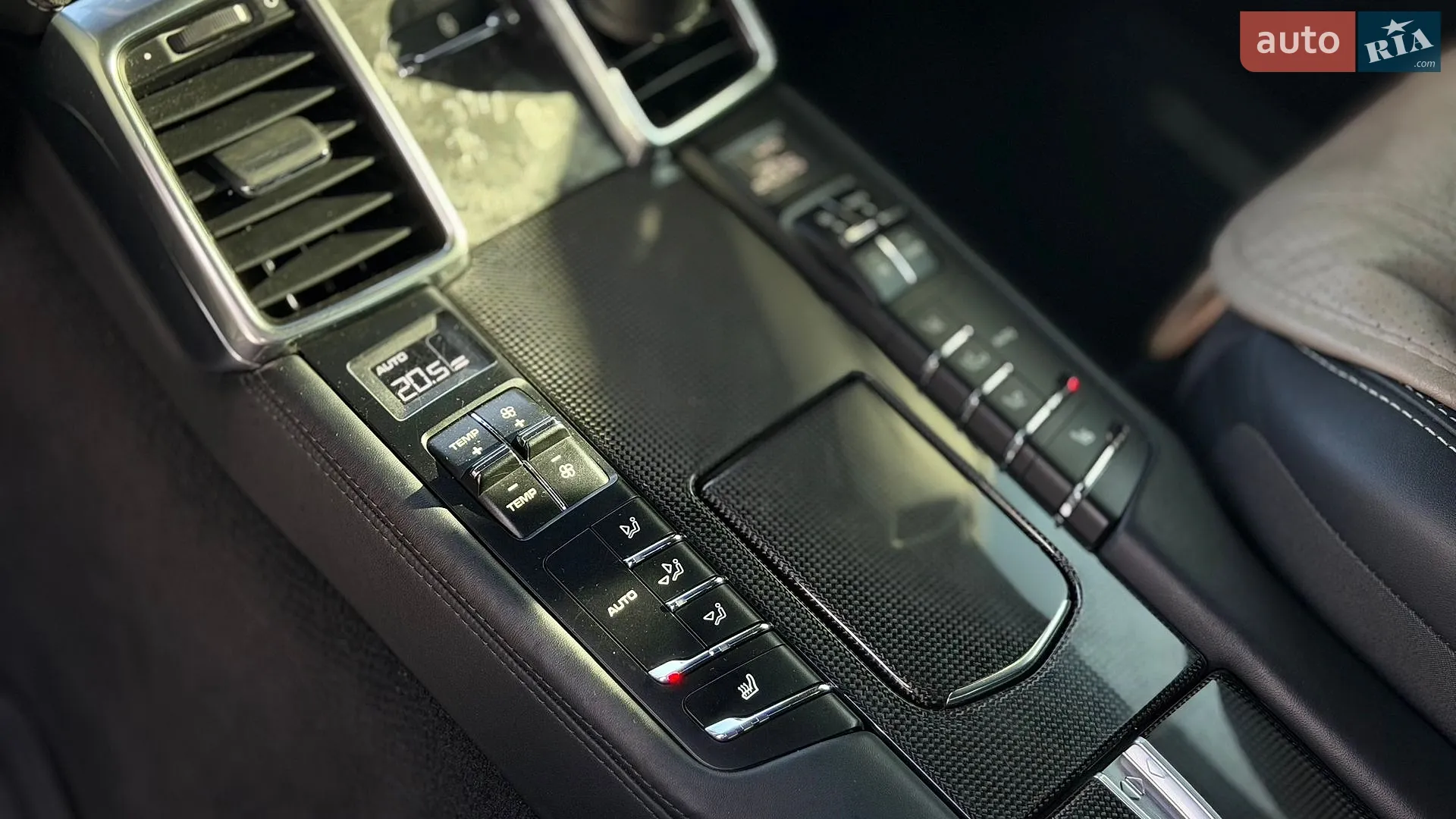 2013 Porsche Panamera - мініатюра 38