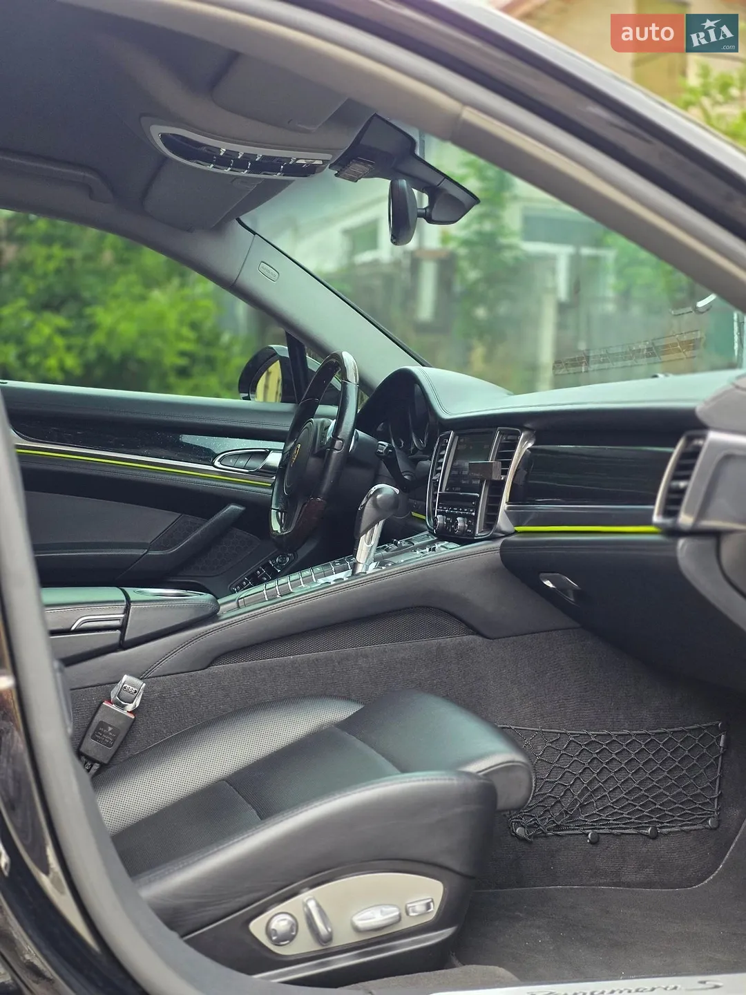 2013 Porsche Panamera - мініатюра 31