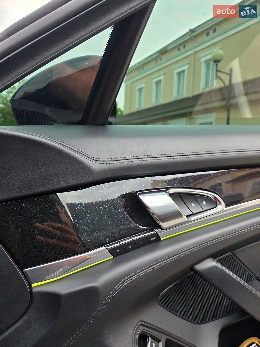 2013 Porsche Panamera - мініатюра 36