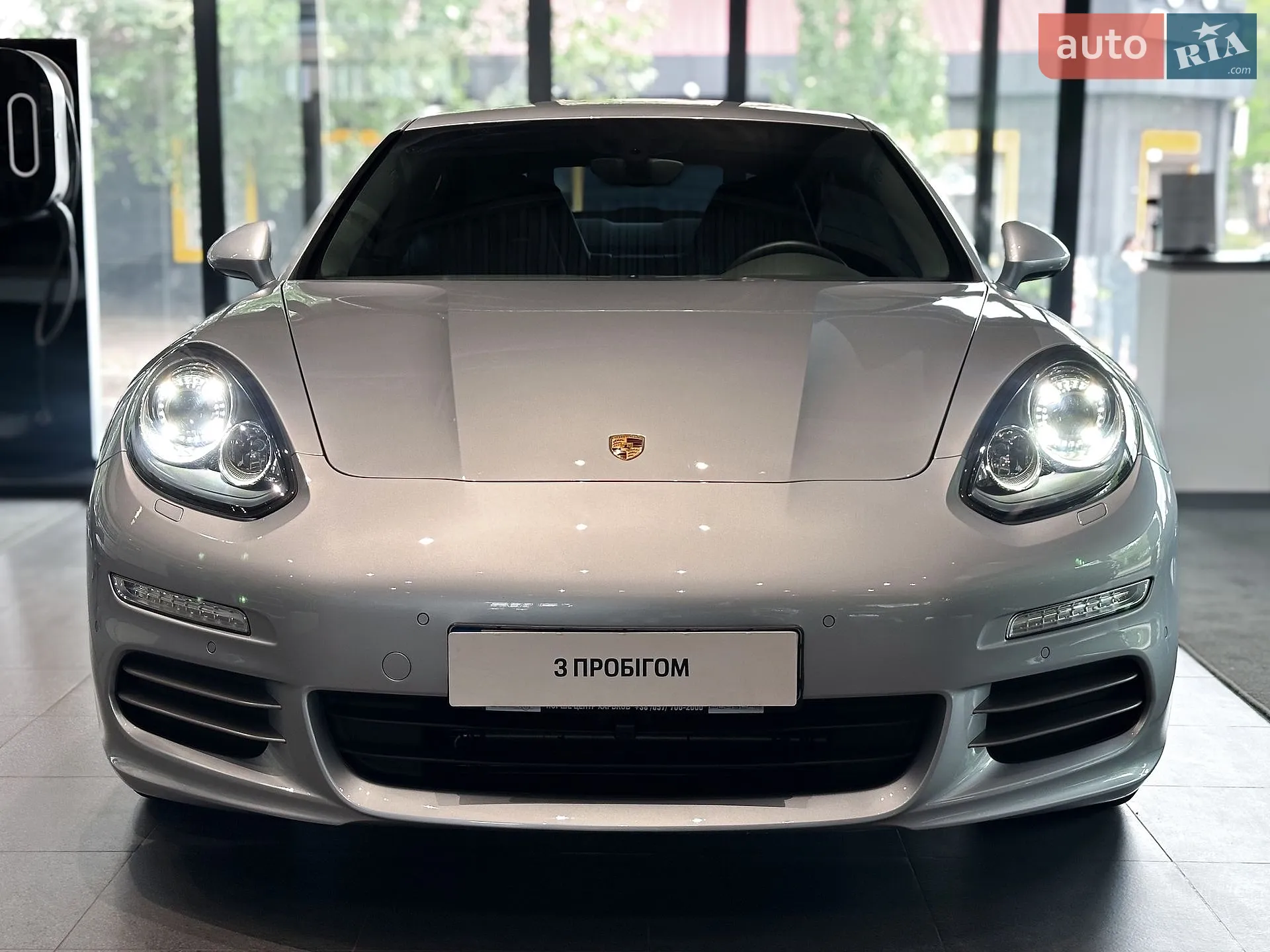 2013 Porsche Panamera - мініатюра 2