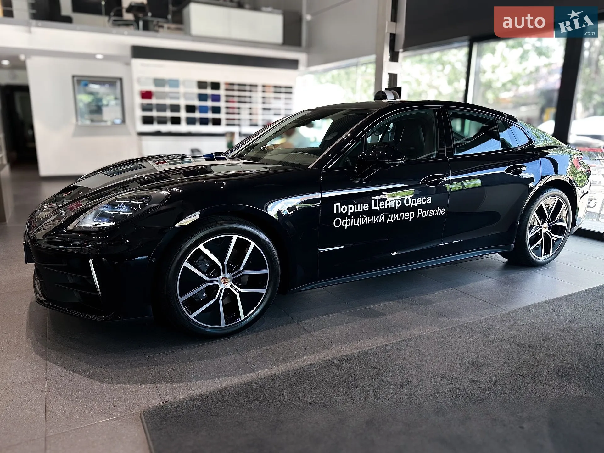 2025 Porsche Panamera - мініатюра 8