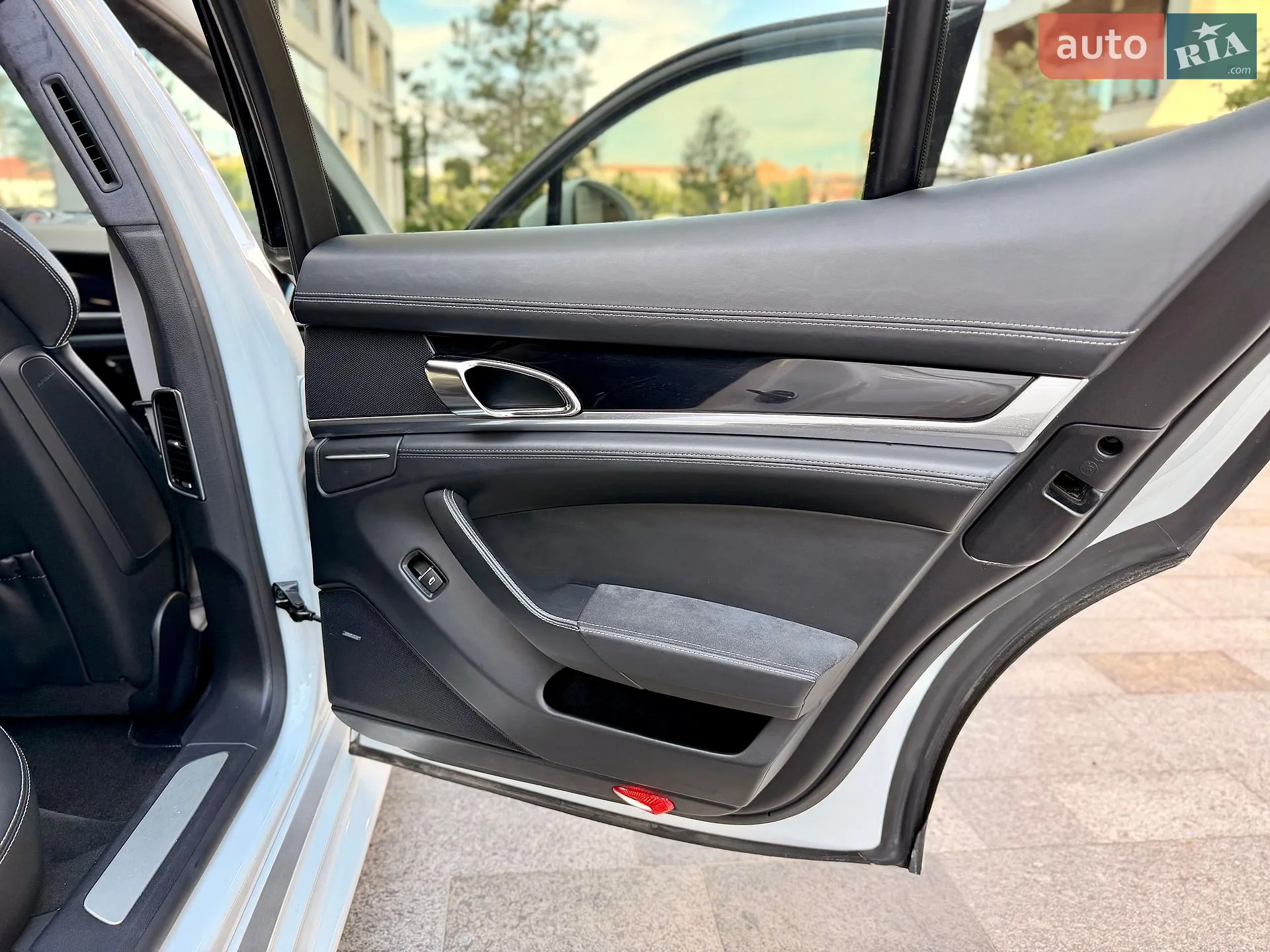 2012 Porsche Panamera - мініатюра 55