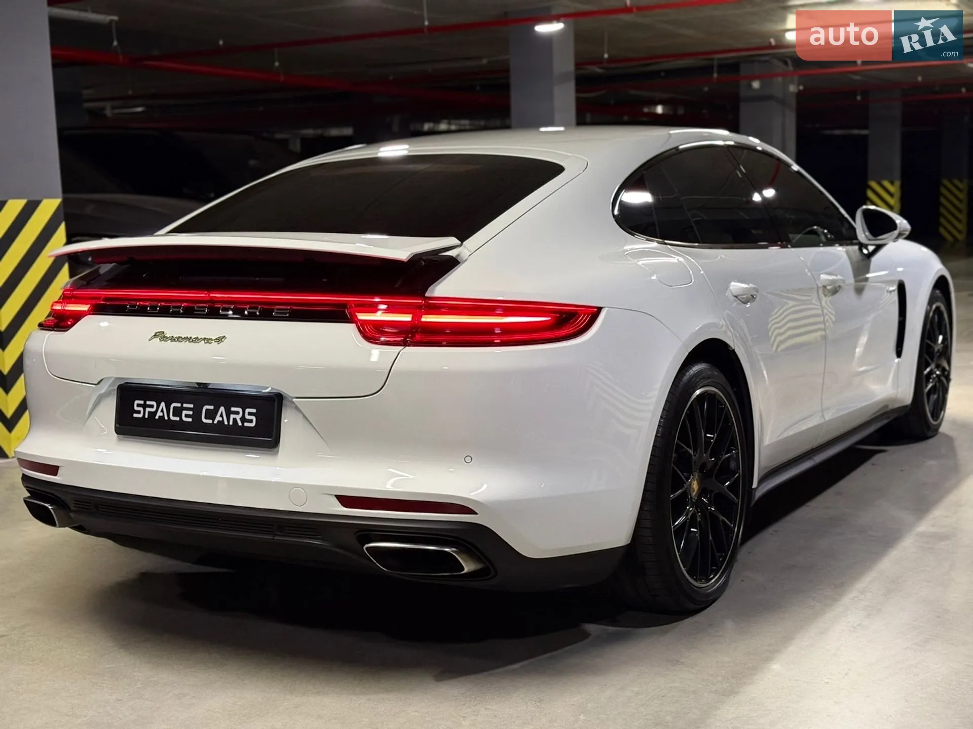 2019 Porsche Panamera - мініатюра 15