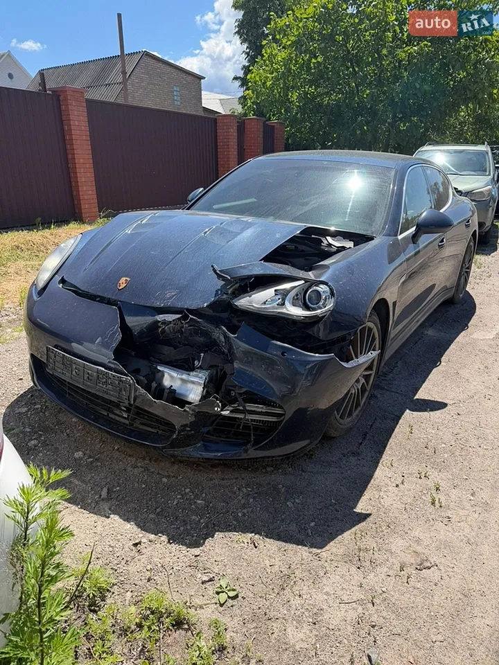2011 Porsche Panamera - мініатюра 26