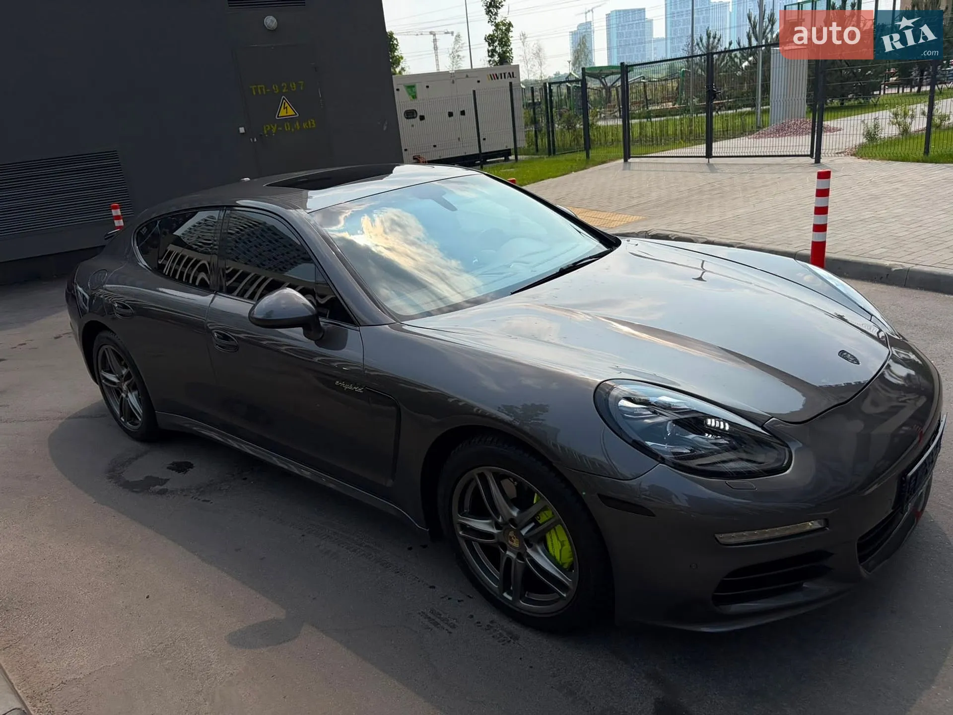 2015 Porsche Panamera - мініатюра 42