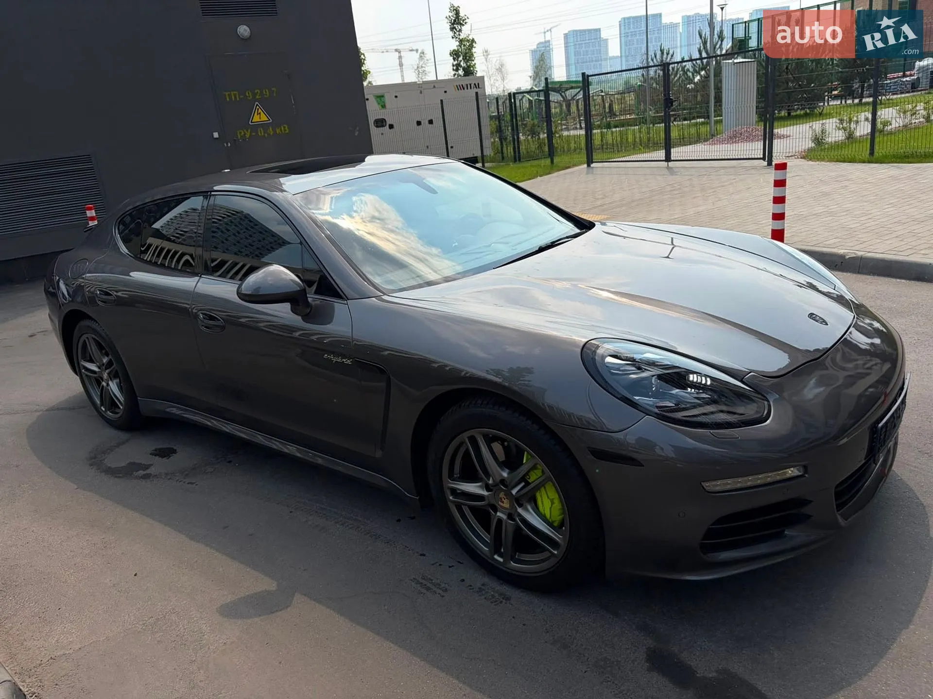 2015 Porsche Panamera - мініатюра 44