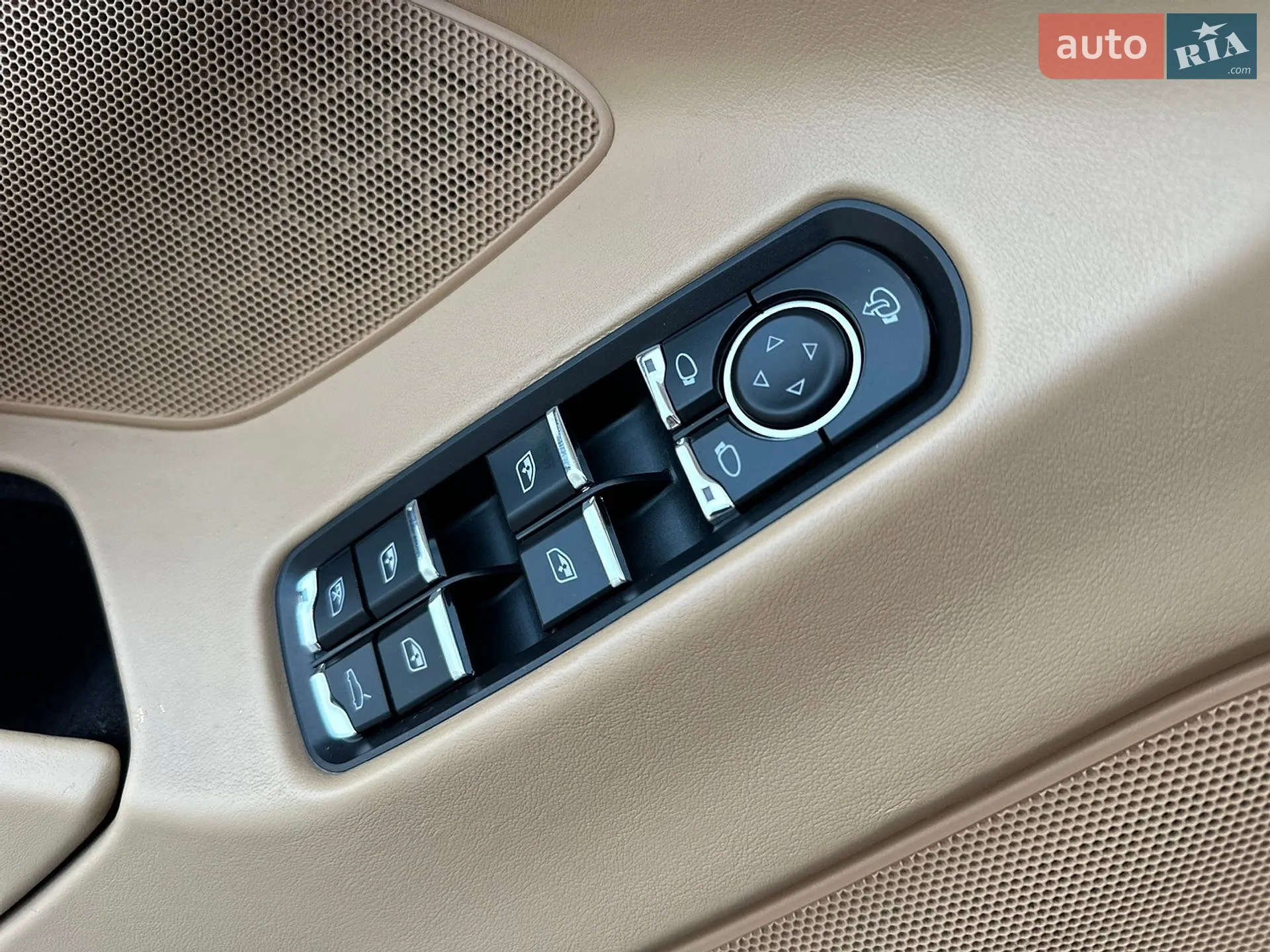 2010 Porsche Panamera - мініатюра 88