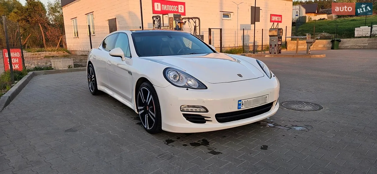 2011 Porsche Panamera - мініатюра 13