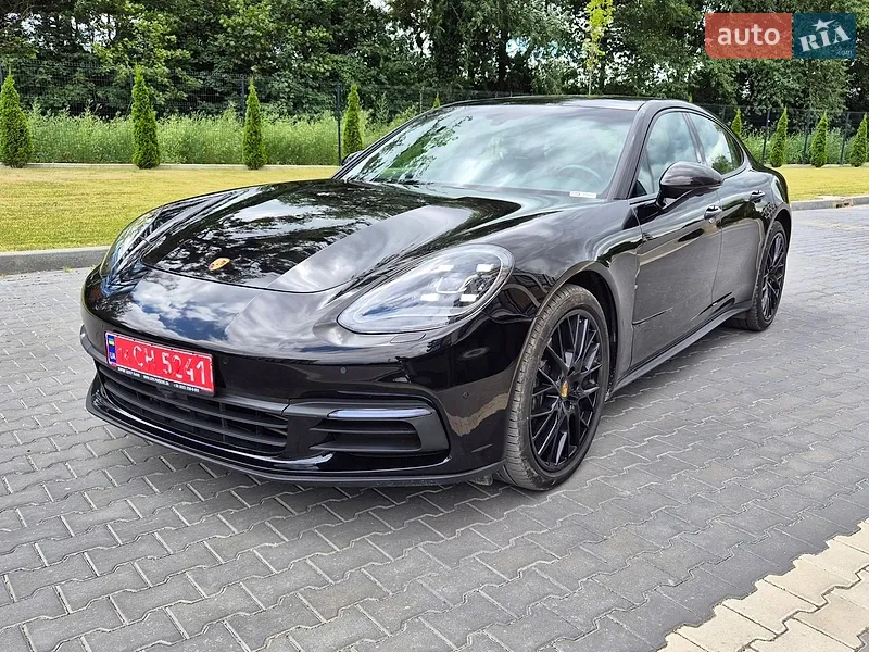 Porsche Panamera 2018