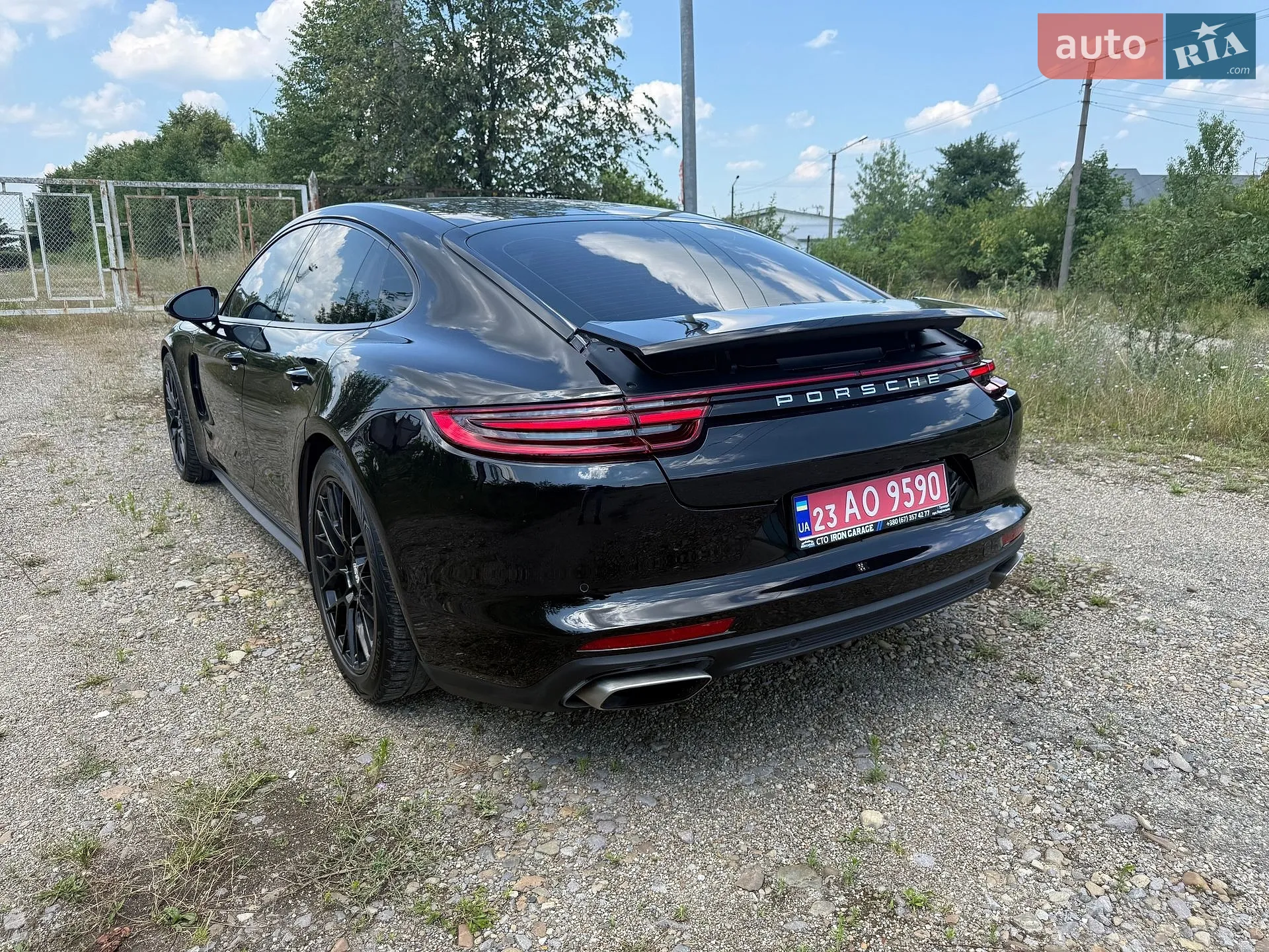 2017 Porsche Panamera - мініатюра 12