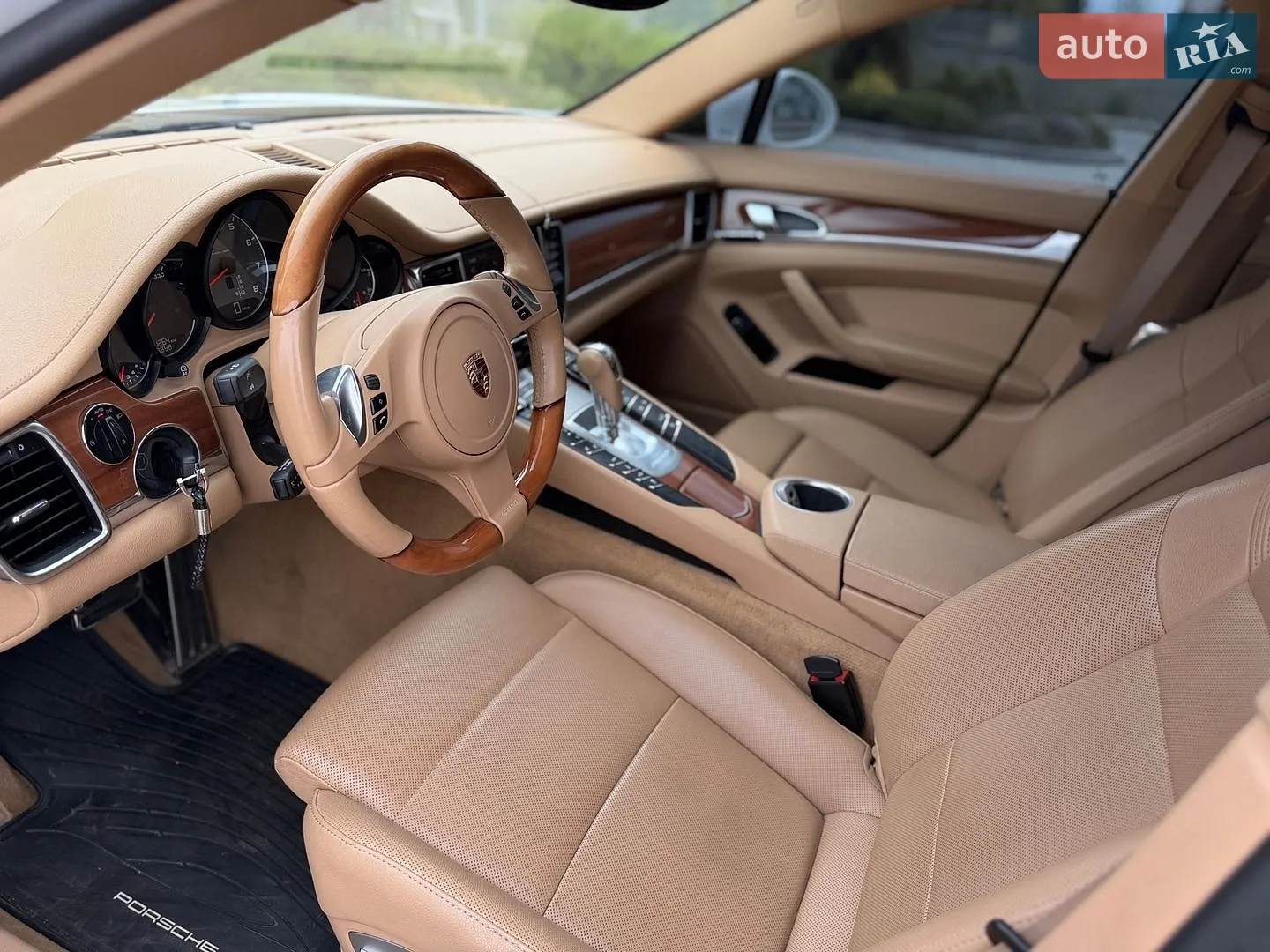 2012 Porsche Panamera - мініатюра 12