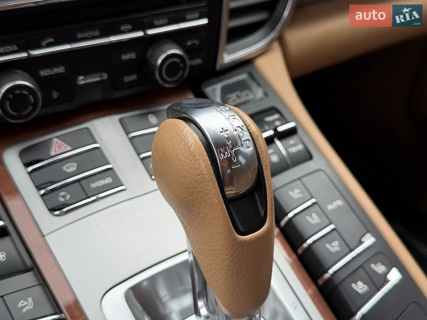 2012 Porsche Panamera - мініатюра 61