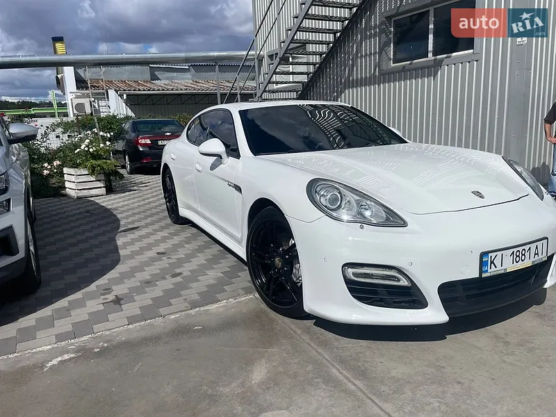 Porsche Panamera