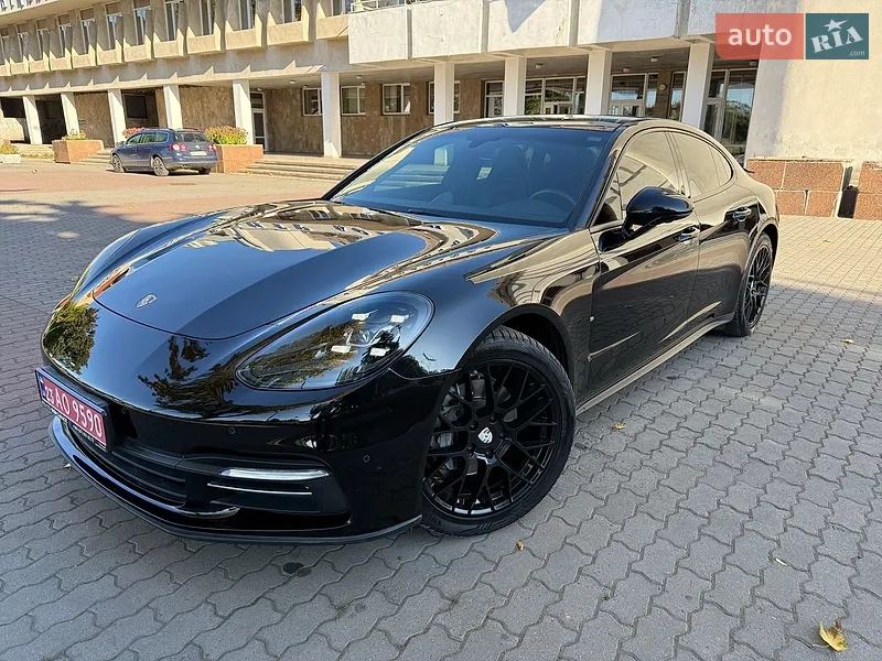 Porsche Panamera