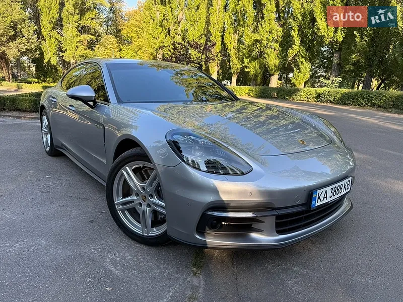 Porsche Panamera
