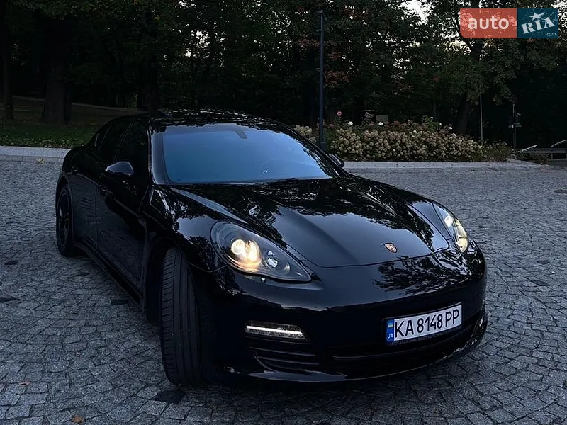 Porsche Panamera 2011