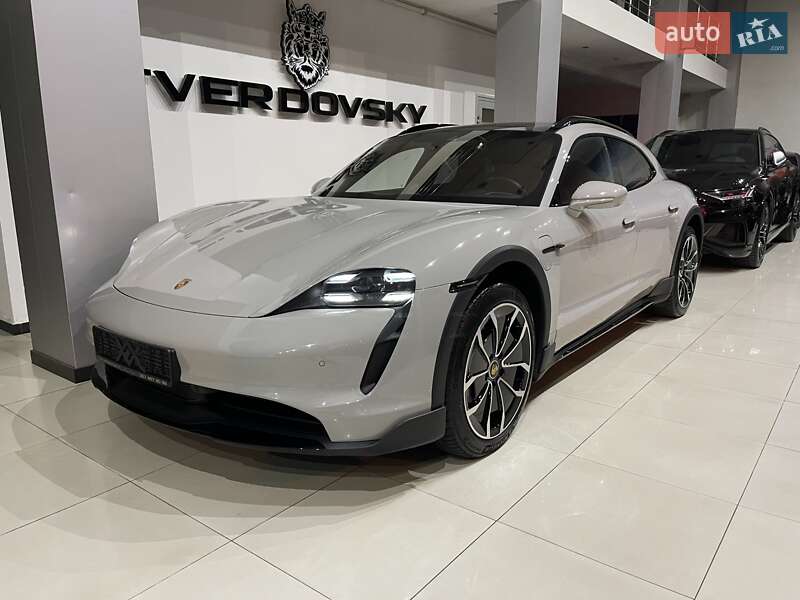 Универсал Porsche Taycan Cross Turismo 2021 в 