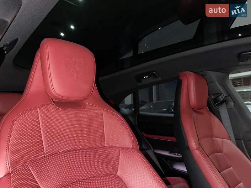 Универсал Porsche Taycan Cross Turismo 2021 в Одессе