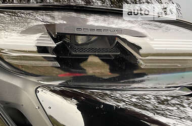  Porsche Taycan Cross Turismo 2021 в Луцьку