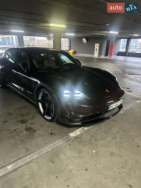 Универсал Porsche Taycan Cross Turismo 2022 в Львове фото 13 Универсал Porsche Taycan Cross Turismo 2022 в Львове