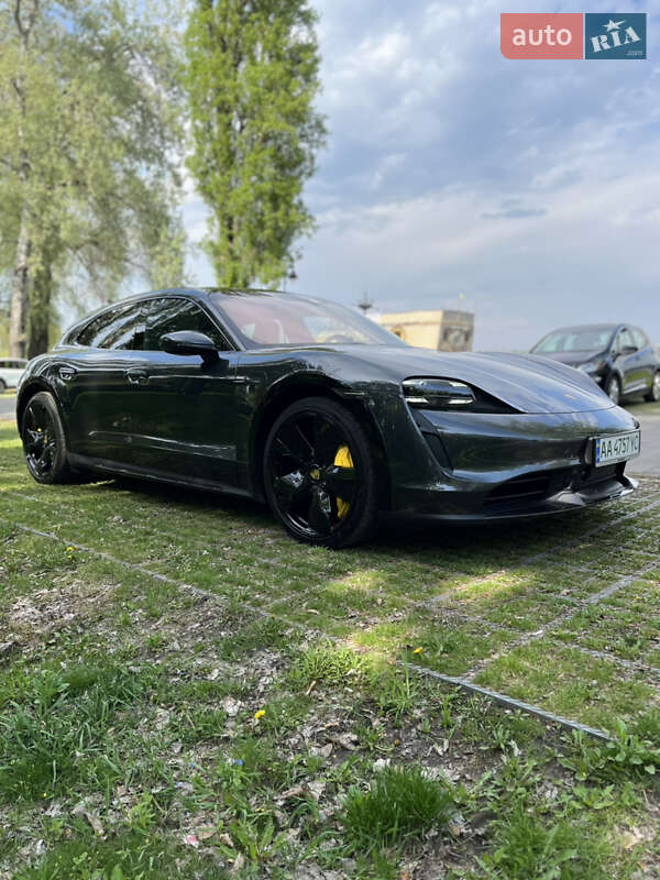 Универсал Porsche Taycan Cross Turismo 2021 в Киеве фото 4 Универсал Porsche Taycan Cross Turismo 2021 в Киеве