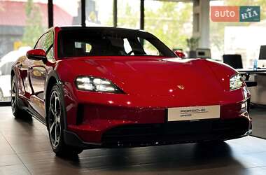 Универсал Porsche Taycan Cross Turismo 2024 в 