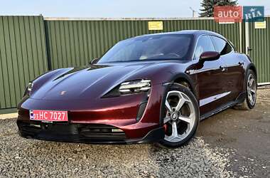 Универсал Porsche Taycan Cross Turismo 2021 в 