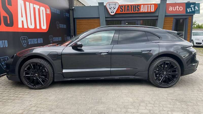 Седан Porsche Taycan Cross Turismo 2023 в Виннице