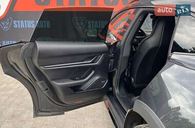 Седан Porsche Taycan Cross Turismo 2023 в 