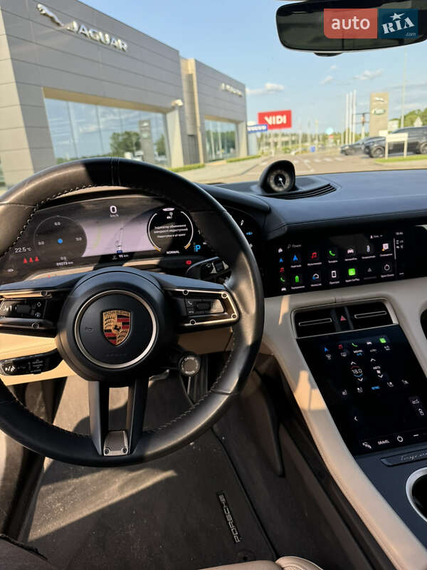 Універсал Porsche Taycan Cross Turismo 2021 в Києві
