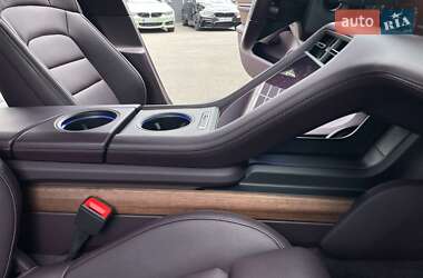 Универсал Porsche Taycan Cross Turismo 2021 в 