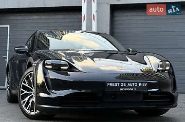 Універсал Porsche Taycan Cross Turismo 2023 в Києві
