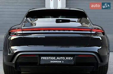 Универсал Porsche Taycan Cross Turismo 2023 в 