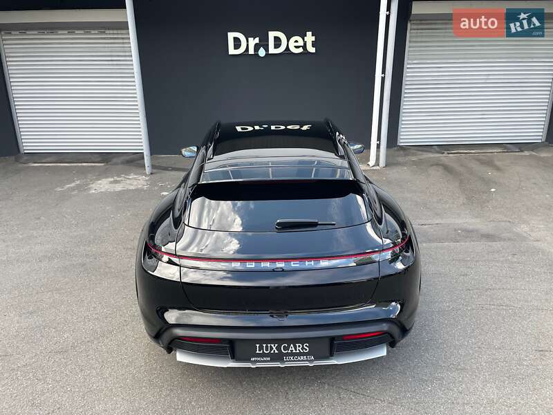 Універсал Porsche Taycan Cross Turismo 2023 в Києві фото 32 Універсал Porsche Taycan Cross Turismo 2023 в Києві