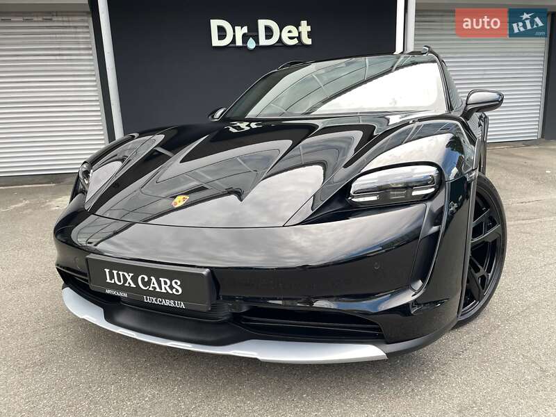 Універсал Porsche Taycan Cross Turismo 2023 в Києві фото 15 Універсал Porsche Taycan Cross Turismo 2023 в Києві
