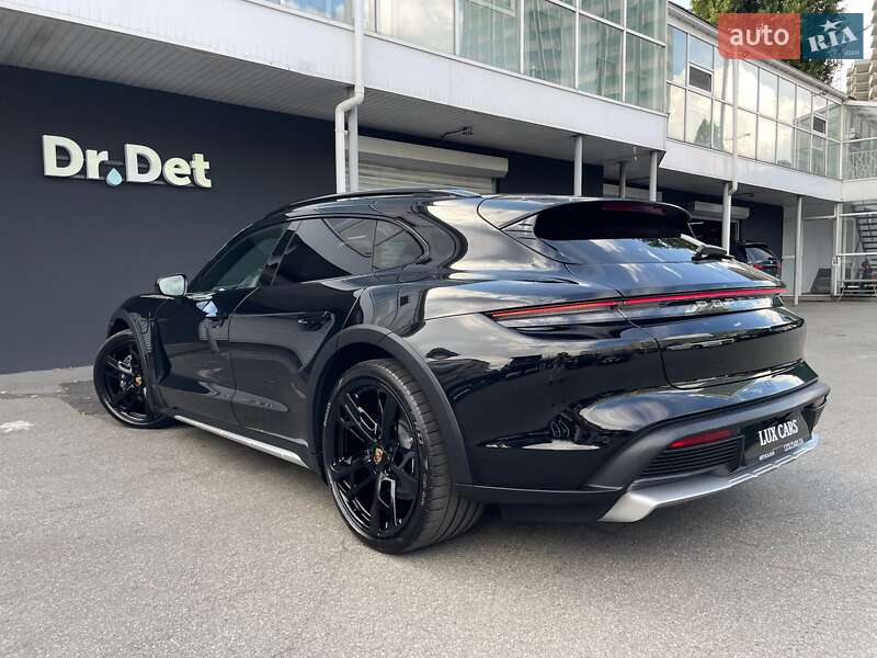 Універсал Porsche Taycan Cross Turismo 2023 в Києві фото 29 Універсал Porsche Taycan Cross Turismo 2023 в Києві
