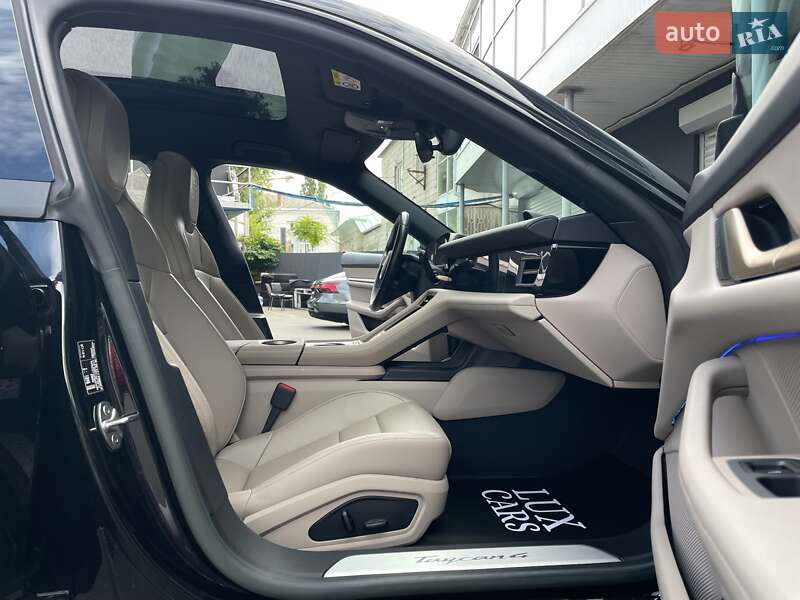 Універсал Porsche Taycan Cross Turismo 2023 в Києві фото 48 Універсал Porsche Taycan Cross Turismo 2023 в Києві